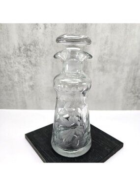 Cambridge Depression Glass Decanter With Floral Etched Design & Stopper VL5050